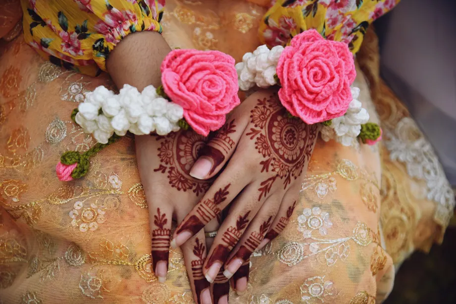 Pink rose gajray