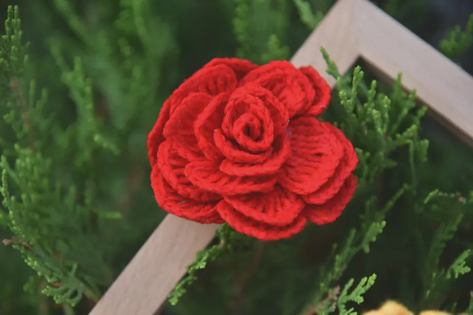 Rose pair